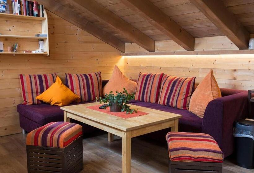 Апартаменты 1 Спальня, Rutsche Hostel