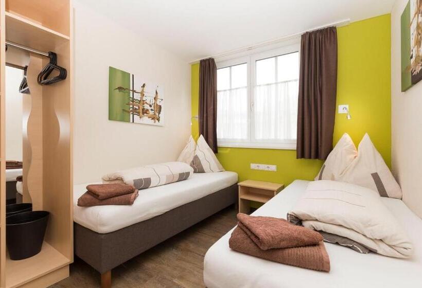 Шале 1 Спальня, Rutsche Hostel