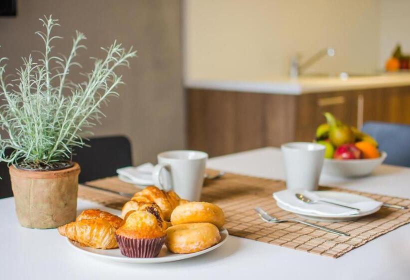 דירת חדר נוף לים, Aparthotel Nelva Resort