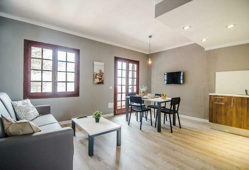 דירת חדר, Aparthotel Nelva Resort