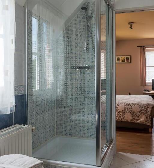 コンフォートルーム, B&b La Clé Du Sud