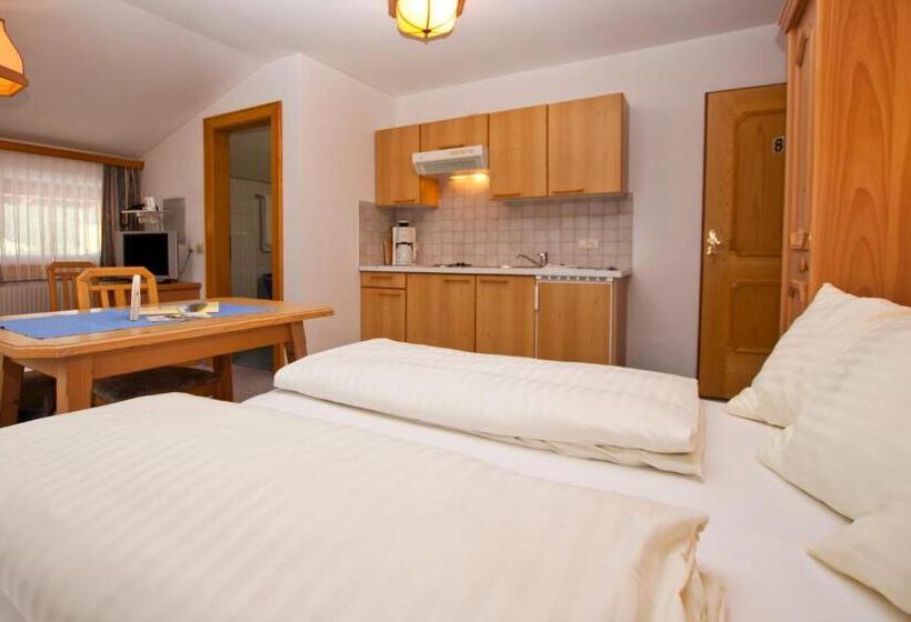 إستوديو قياسى, Berghotel Lämmerhof