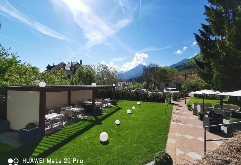 标准单人间, Tarvisio Four Seasons