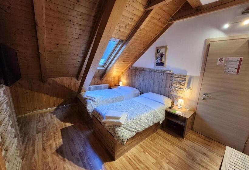 Четырехместный Номер Классик, Tarvisio Four Seasons