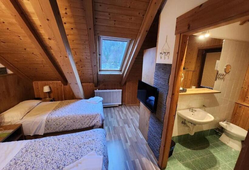 Номер Стандарт Трехместный, Tarvisio Four Seasons