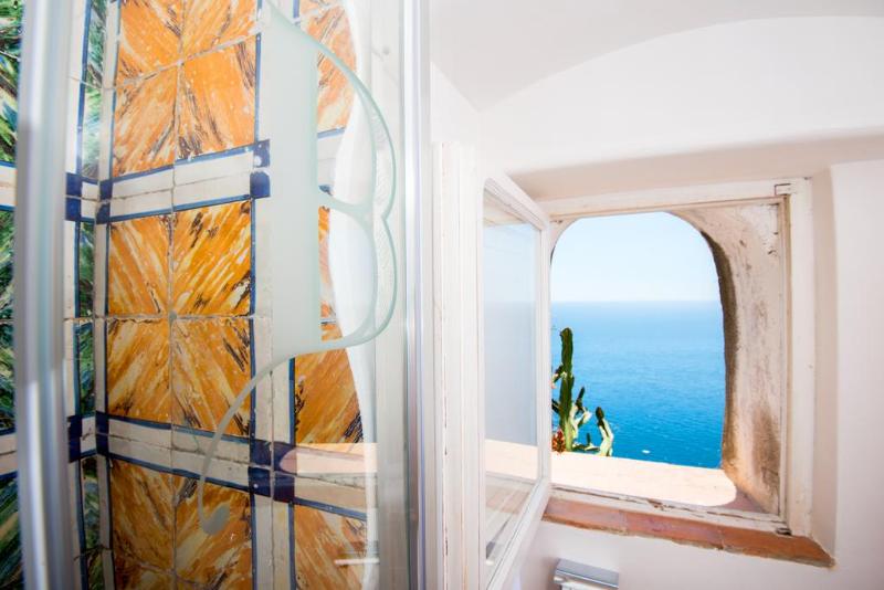 Номер Стандарт, Badia Santa Maria De  Olearia