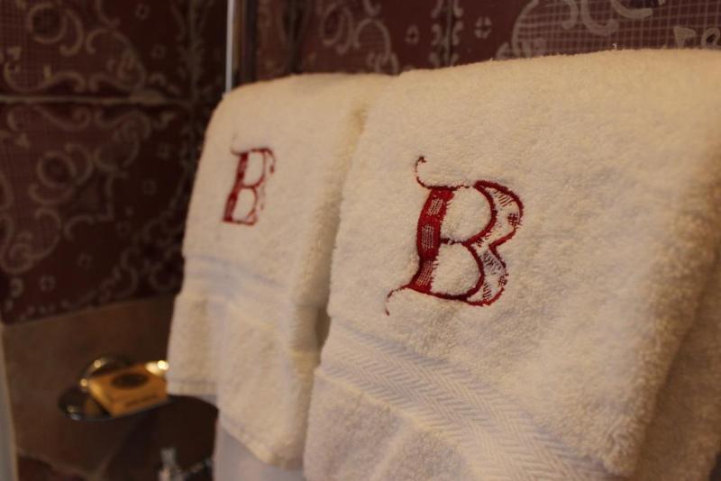 Номер Стандарт, Badia Santa Maria De  Olearia