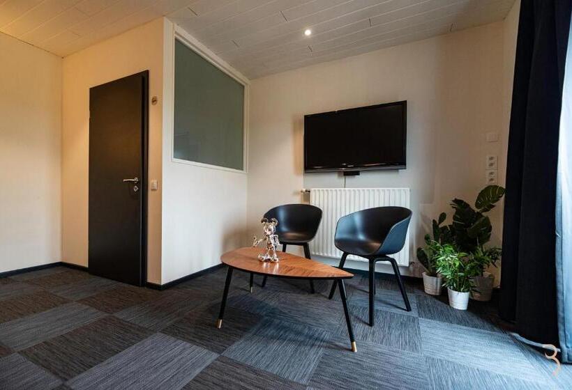 اتاق استاندارد, Battice