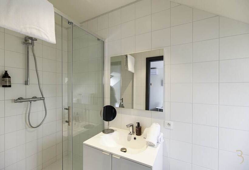 اتاق استاندارد, Battice