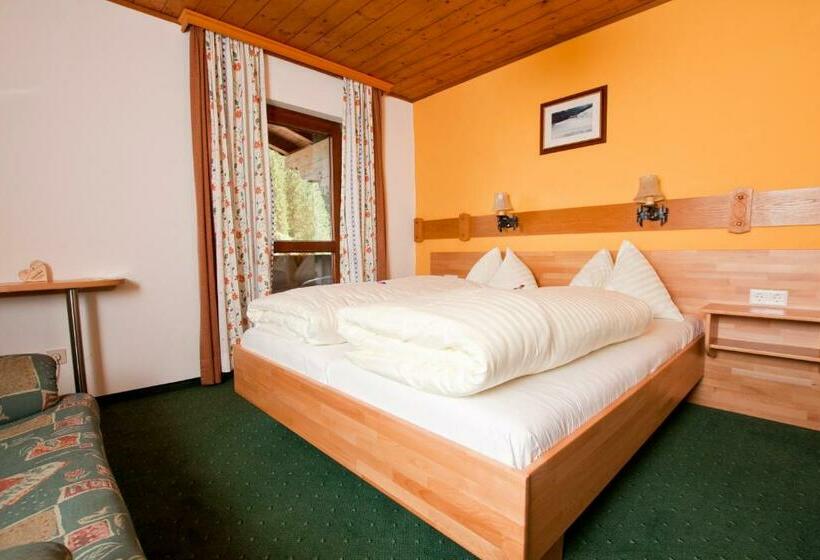 Номер Economy, Berghotel Lämmerhof