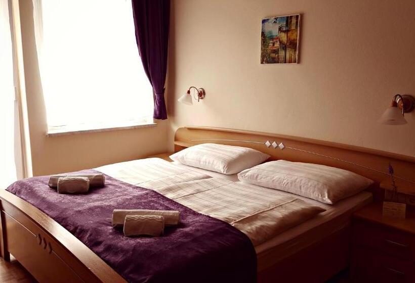 דירה בת חדר שינה 1 עם מרפסת, Haus Lavendel