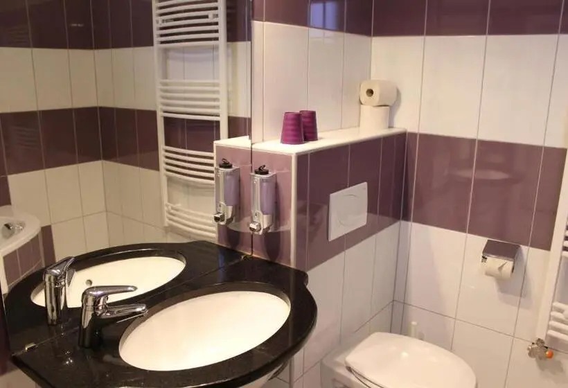 Huoneisto 1 Makuuhuone, Haus Lavendel