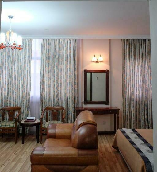 سوییت جونیور, Jeruton