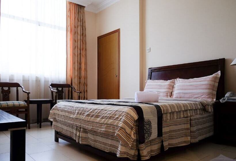 اتاق لوکس, Jeruton