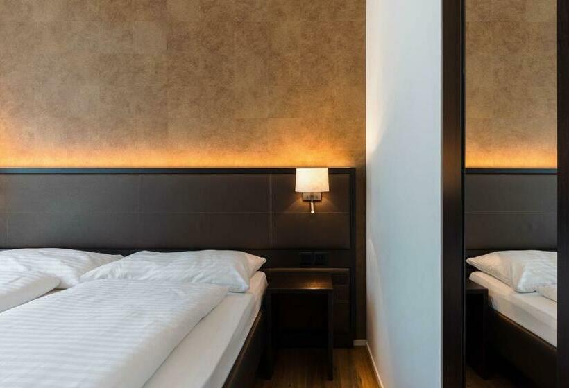 اتاق استاندارد, Kommod