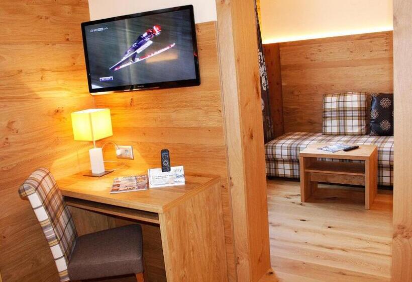 스탠다드 스튜디오, Kristall