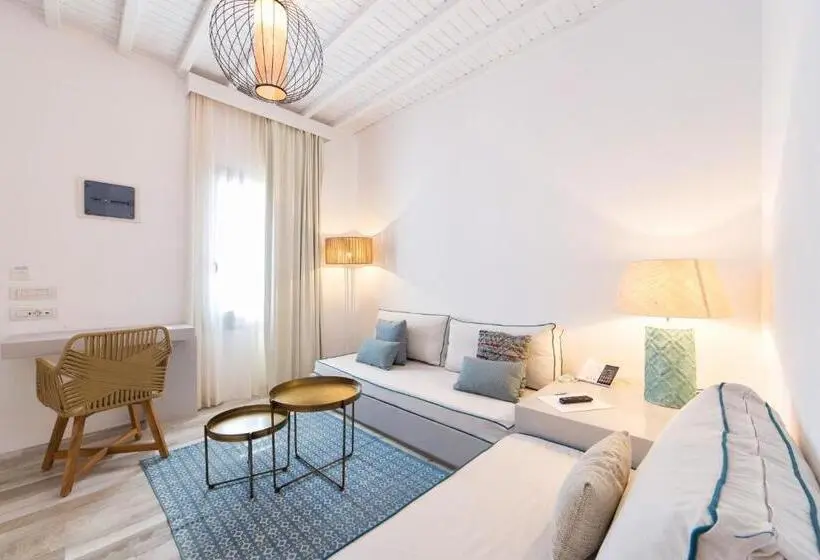 سوییت با چشم‌انداز دریا, Osom Resort