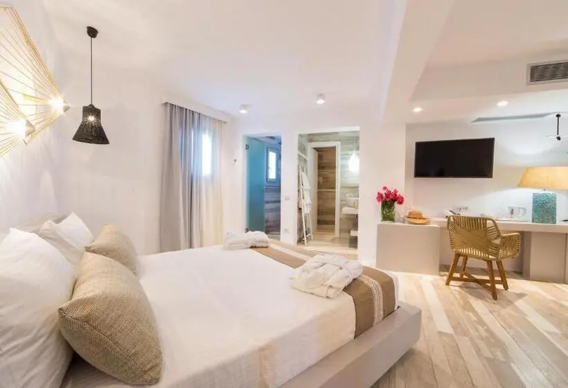 Deluxe Suite Sea View, Osom Resort