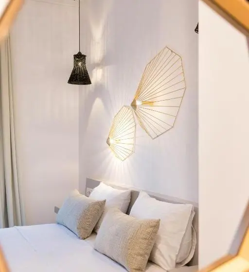 سوییت با چشم‌انداز دریا, Osom Resort