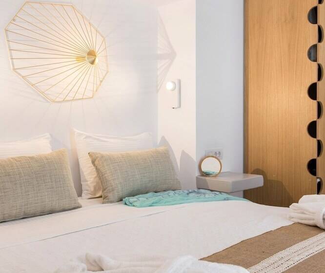 غرفة قياسية مطلّة علي البحر, Osom Resort