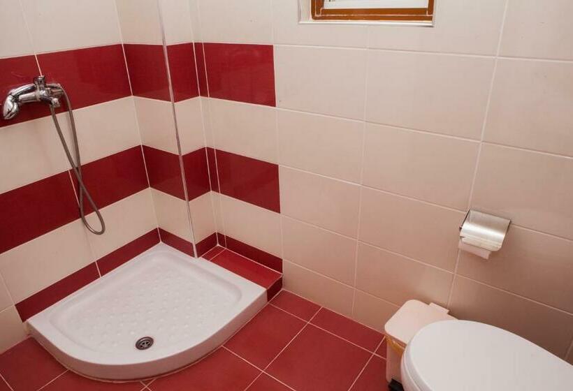 Triple Room Sea View, Pini