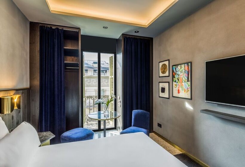 Номер Стандарт, Room Mate Gerard