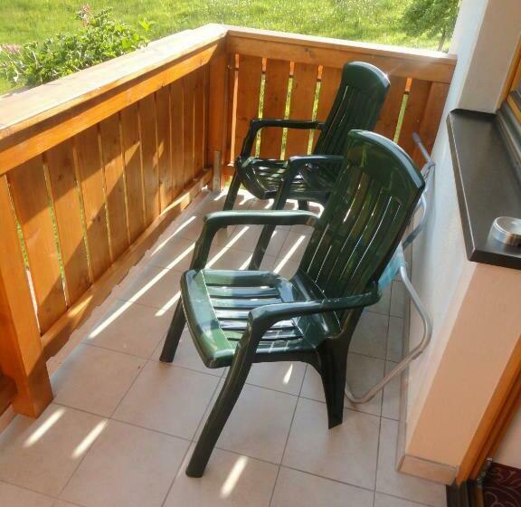 اتاق خانوادگی, Roslehen