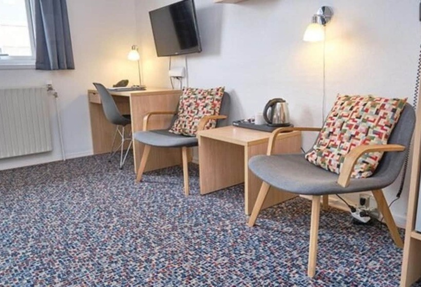 اتاق خانوادگی, Søma Sisimiut