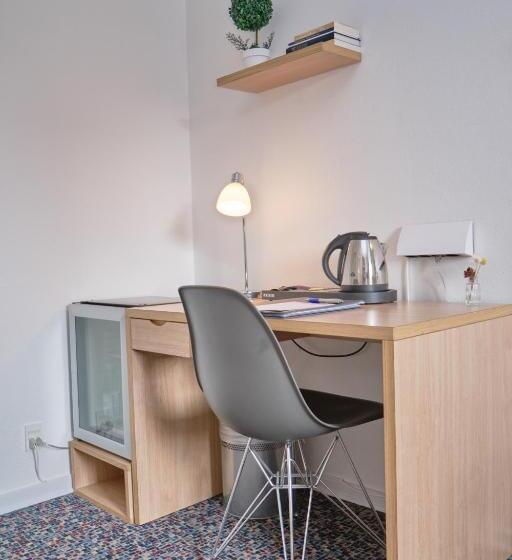 اتاق راحتی یک تخته, Søma Sisimiut