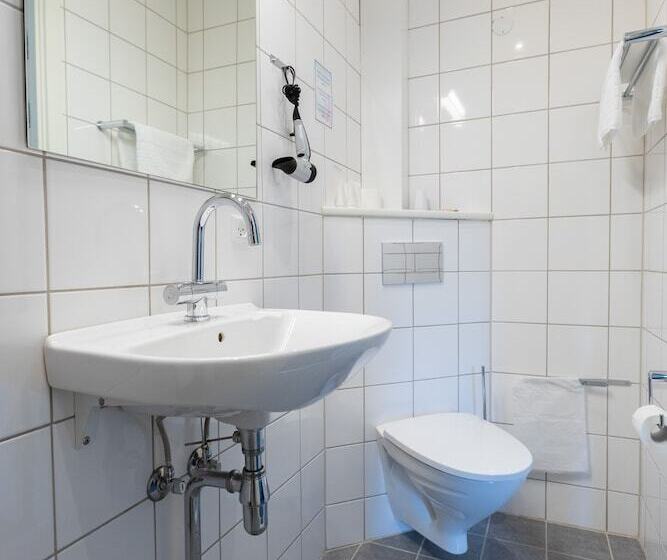 اتاق استاندارد یک نفره, Søma Sisimiut