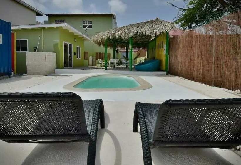 اتاق استاندارد, Pista Q Hostel And Apartments
