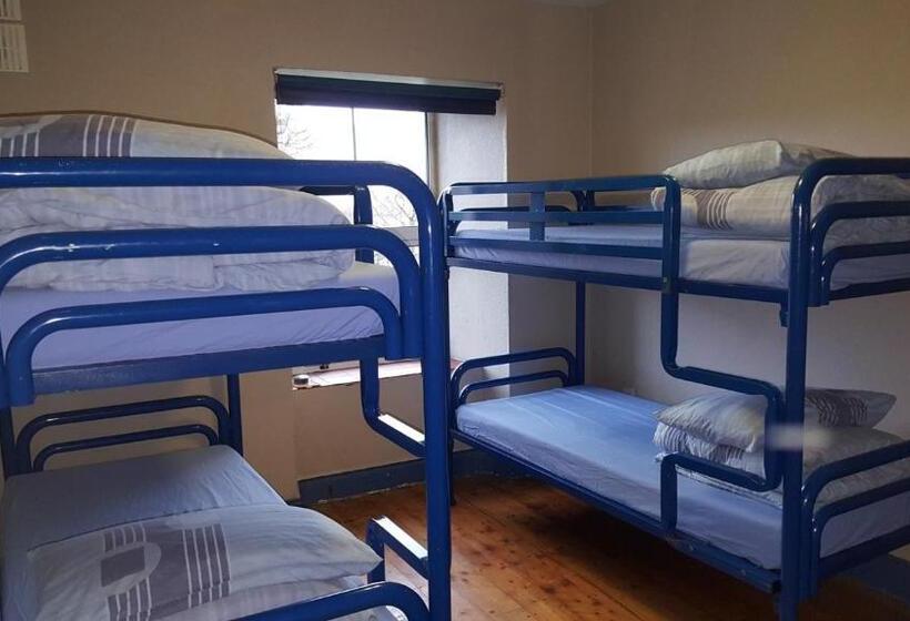 חדר משפחתי, The Connemara Hostel   Sleepzone