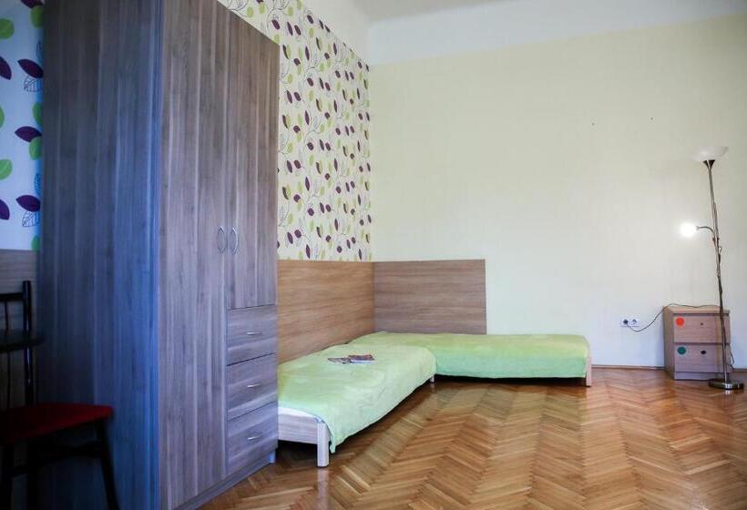 Номер Deluxe, East Station Private Rooms & Apartments