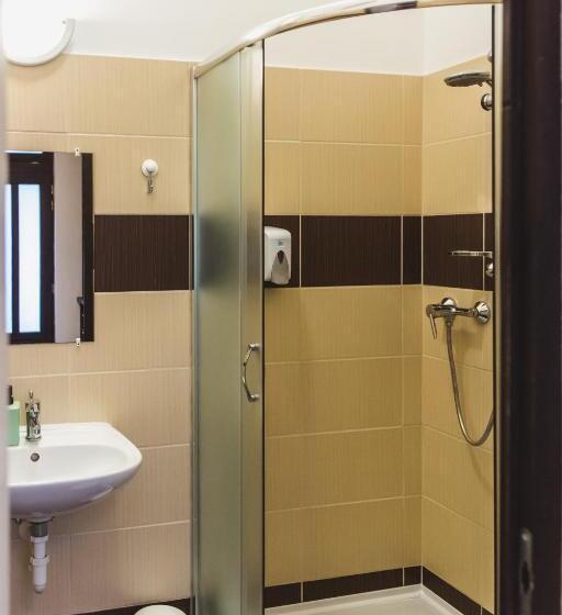 Apartamento Duplex 1 Quarto, East Station Private Rooms & Apartments