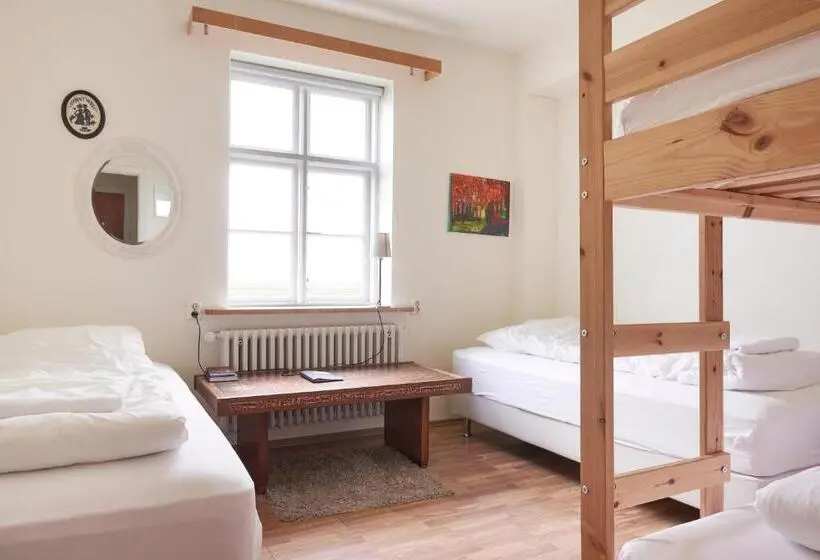 اتاق استاندارد سه تخته با سرویس بهداشتی مشترک, Héradsskólinn Historic Guesthouse