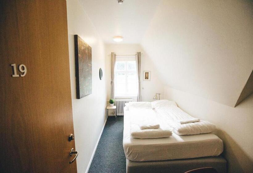 اتاق استاندارد یک تخته با سرویس بهداشتی مشترک, Héradsskólinn Historic Guesthouse
