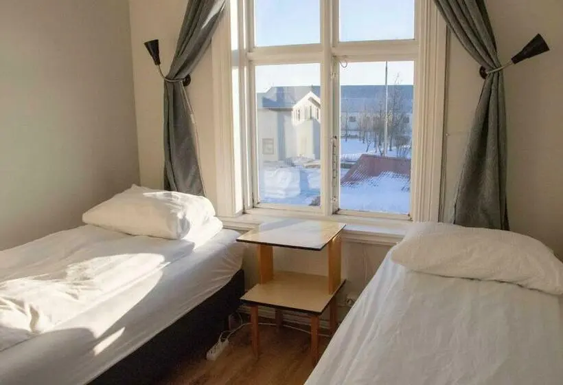 اتاق پایه با سرویس بهداشتی مشترک, Puffin Hotel Vík