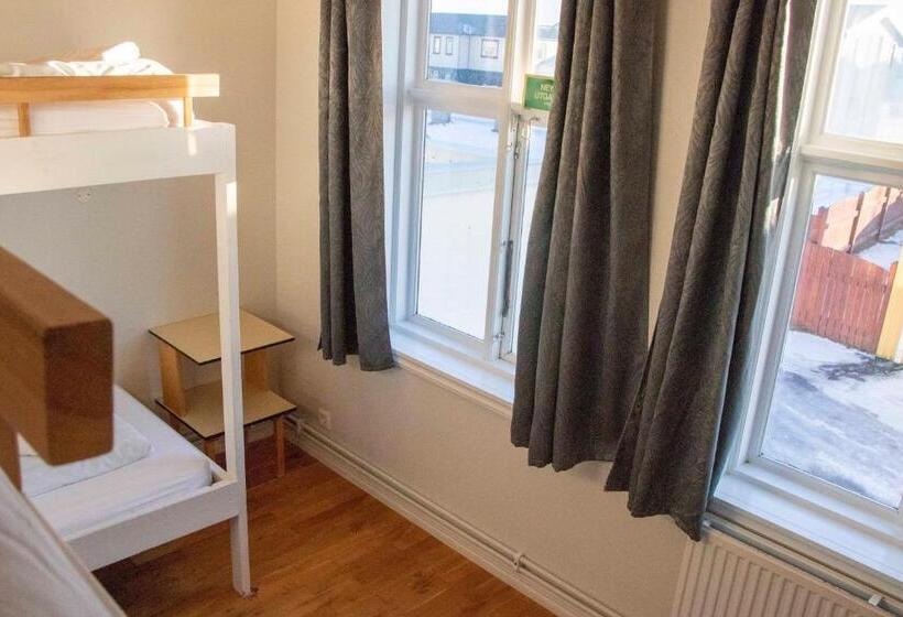 اتاق استاندارد چهارنفره با سرویس بهداشتی مشترک, Puffin Hotel Vík