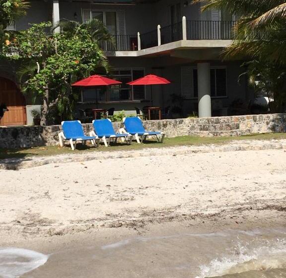 اتاق استاندارد با چشم‌انداز, Almond Tree Hotel Resort