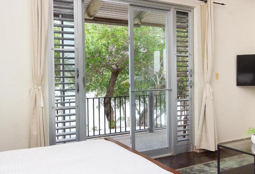 اتاق استاندارد, Almond Tree Hotel Resort