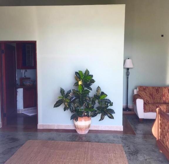 اتاق استاندارد با چشم‌انداز دریا, Almond Tree Hotel Resort