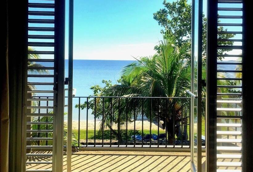 اتاق استاندارد با چشم‌انداز, Almond Tree Hotel Resort