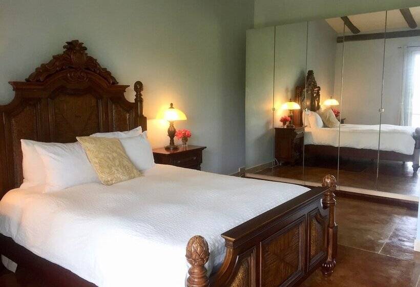 اتاق استاندارد, Almond Tree Hotel Resort