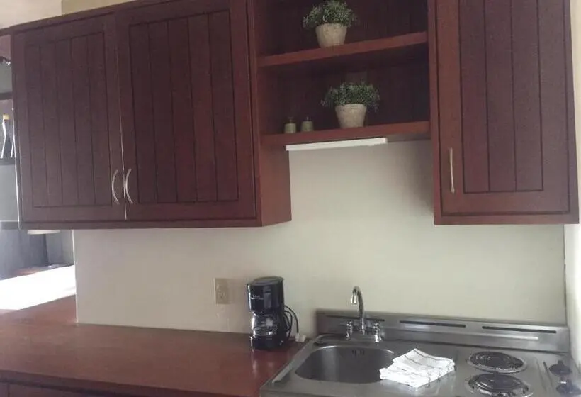 اتاق استاندارد با چشم‌انداز دریا, Almond Tree Hotel Resort