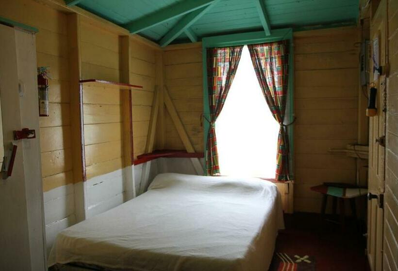 اتاق عادی, Finjam Cottage