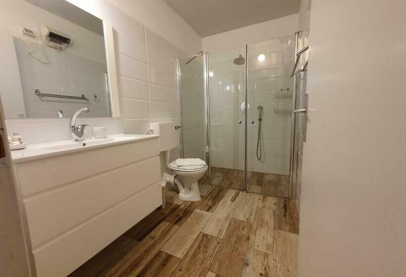 Deluxe Room, Lishansky Since 1936