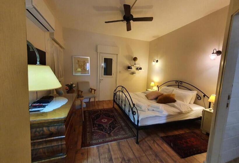 Deluxe Room, Lishansky Since 1936