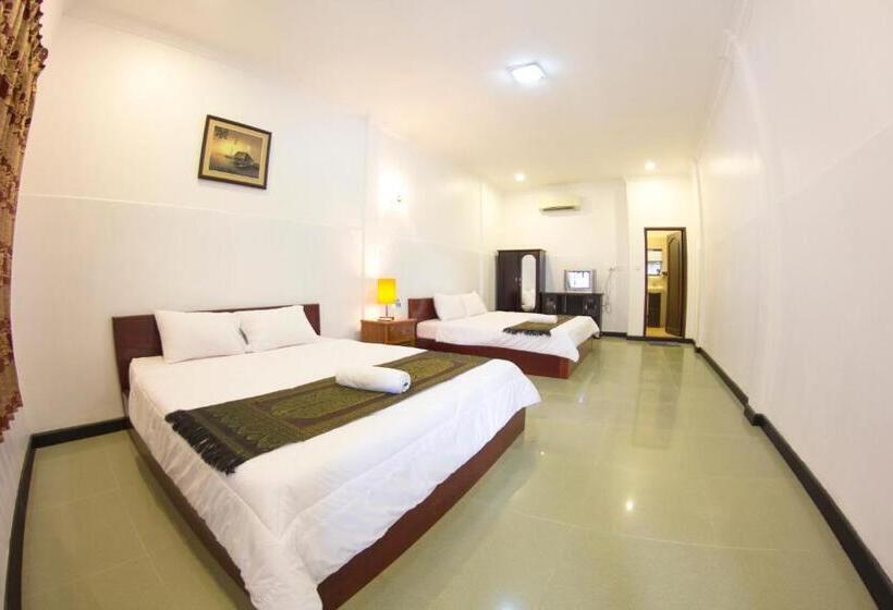 חדר סופריור עם מרפסת, Rs Guesthouse