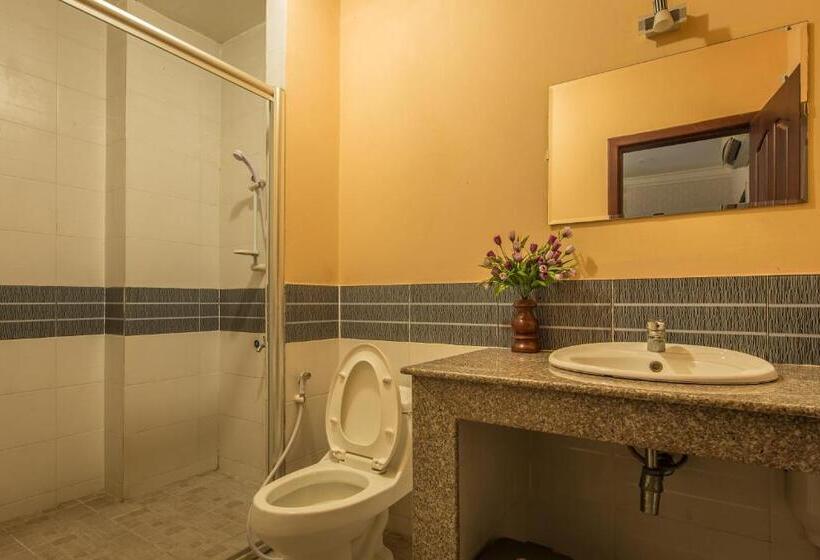 סוויטה משפחתית 2 חדרי שינה, Rs Guesthouse