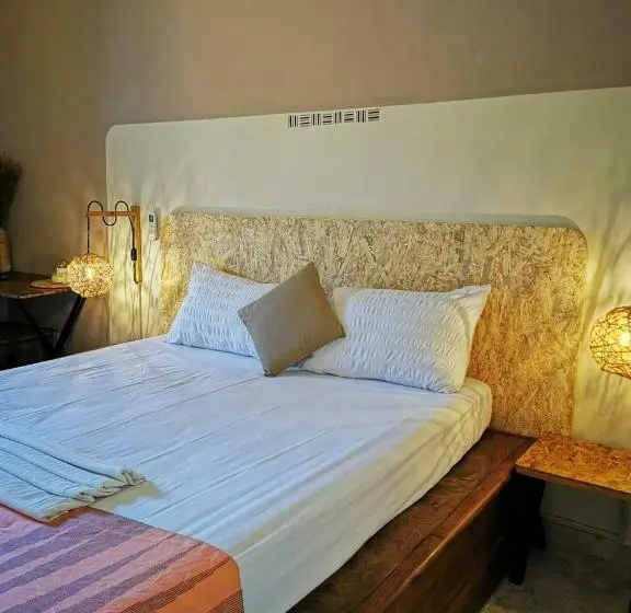 اتاق استاندارد با تخت بزرگ, Résidence Tichani Club